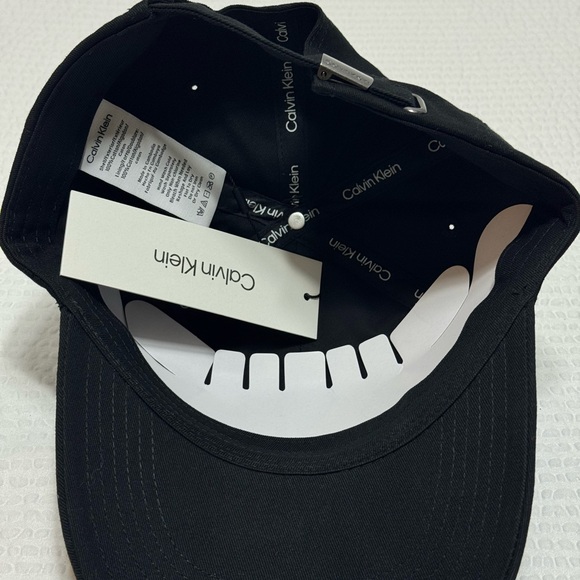 Calvin Klein Black Baseball Cap - Picture 6 of 7